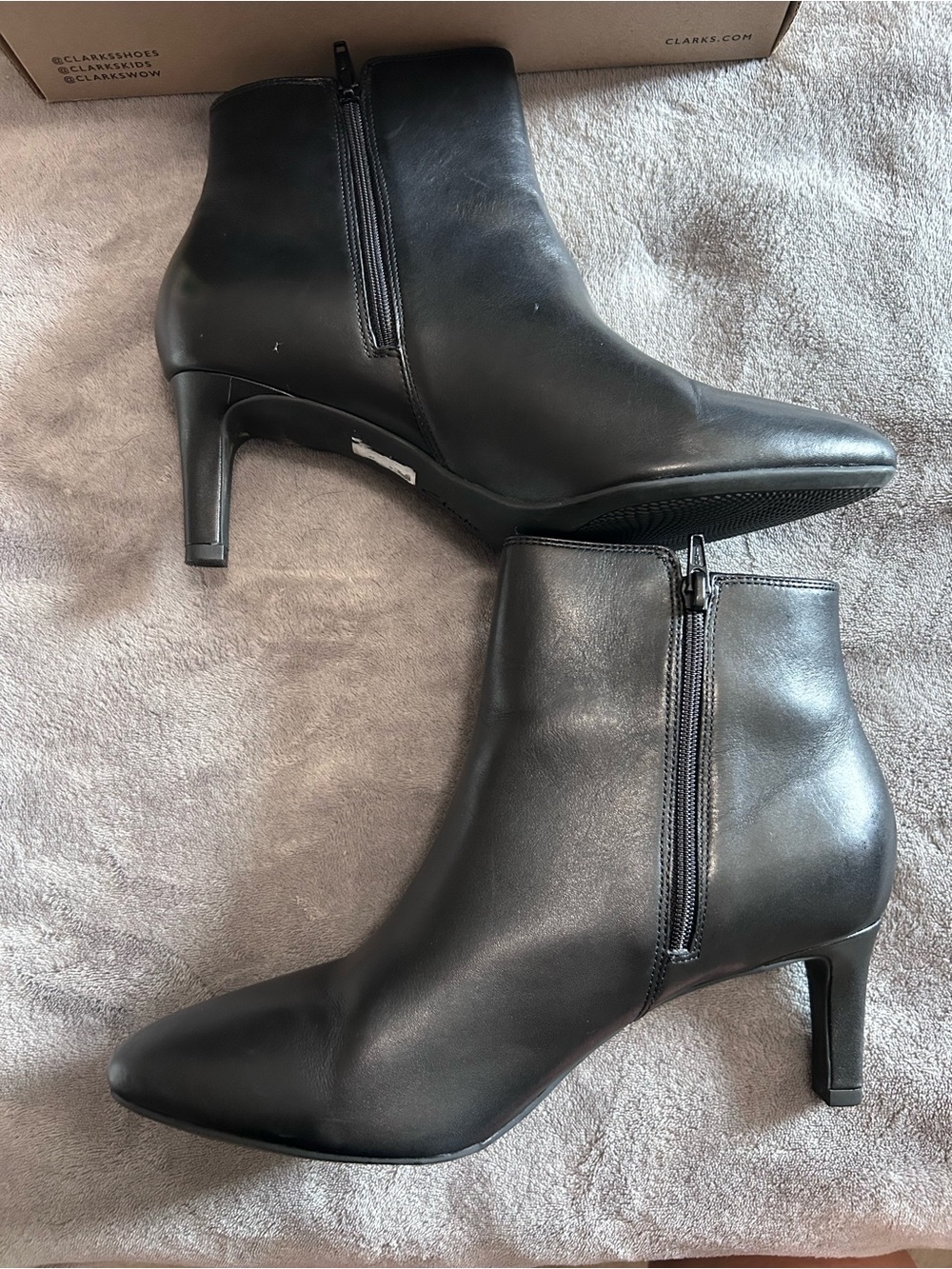 Clarks Calla Blossom Ankle Boots - Picture 5 of 7